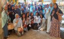 Gerakan Rabu Biru Emak-Emak Surabaya Merayakan Ulang Tahun Prabowo yang ke-67