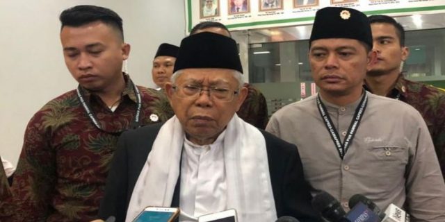 Erick Thohir Keliru, Kiyai Ma’ruf Semakin Down