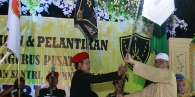 Ponpes Hidayatulloh Al-Muhajirin Bentuk Perisai Di Arosbaya, Samarinda, dan Jakarta