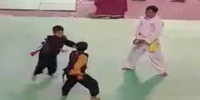 Hari Pertama Cakrakembang Sabet 10 Medali Pada Turnamen Pencak Silat Nasional di Semarang