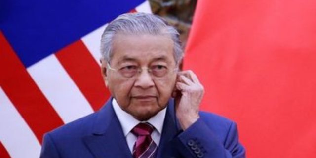 Untuk Melindungi Rakyatnya, Mahathir Larang Investor China Beli Tanah di Malaysia