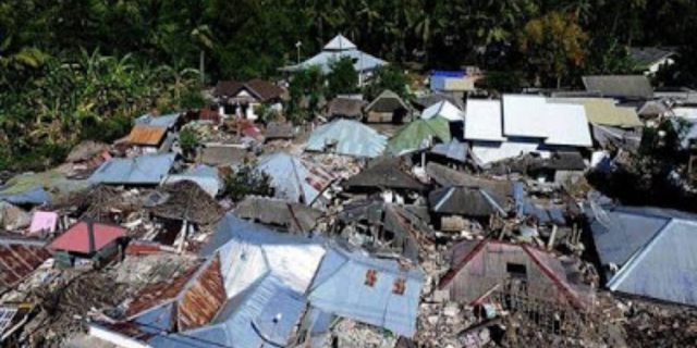 Tulisan Guru Lombok Ini Viral, “PEMERINTAH DAN MEDIA BOHONG! SEMUA BUAT PENCITRAAN! “