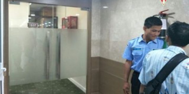 Setelah Ditangkap Kantor Romy di DPR dikunci dan dijaga