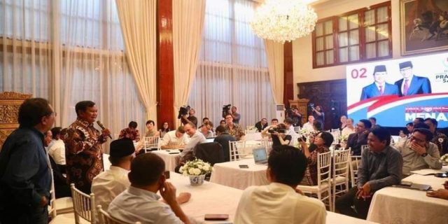 Dihadapan Media Internasional, Prabowo: Rakyat Tidak Akan Menerima Hasil Pemilu yang Curang