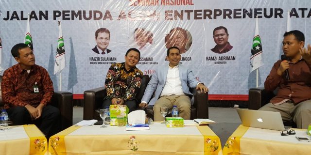 Dari Seminar Nasional Kahmi di Aceh, Kamrussamad : Indonesia mutlak berdaulat secara ekonomi