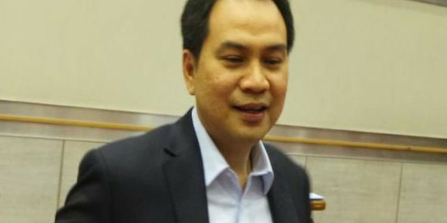 Azis Syamsudin, advokat muda yang banting stir ke politik