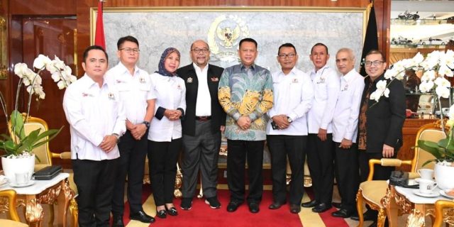 Menerima Kadin, Bamsoet Harap Omnibus Law Bisa Jamin Adanya Regulasi yang Jelas
