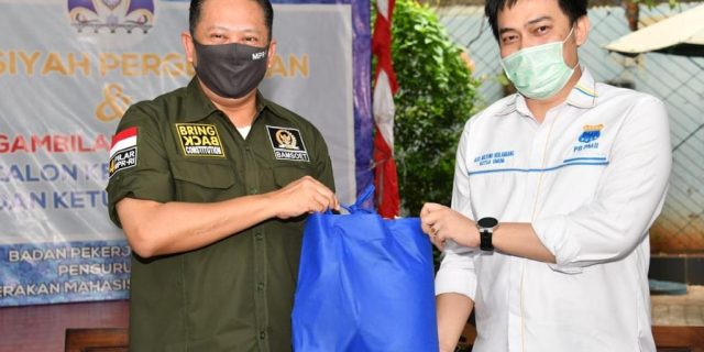 Bamsoet Berikan Bantuan ke PMII
