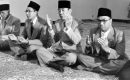Kisah Bung Karno : MenjeLang Lebaran Tak Punya Uang