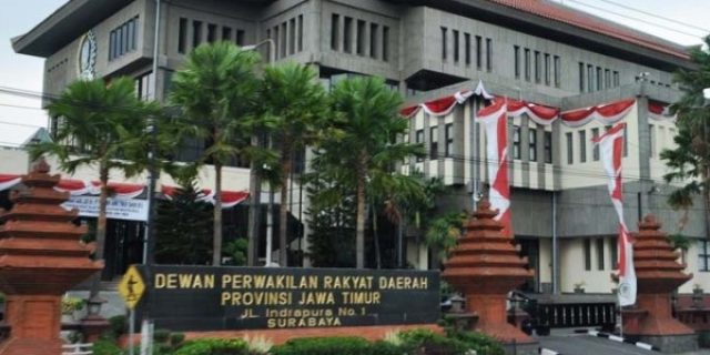 Penyusunan APBD dan PAPBD Telan Biaya Rp. 4,9 Miliar, Anggota DPRD Jatim Geram