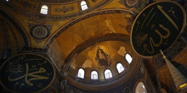 Dimensi Ideologis Di Balik Perubahan Status Hagia Sophia Menjadi Masjid
