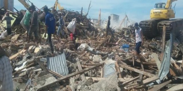 Ahok Bongkar Kampung Akuarium, Anies Akan Bangun Kembali