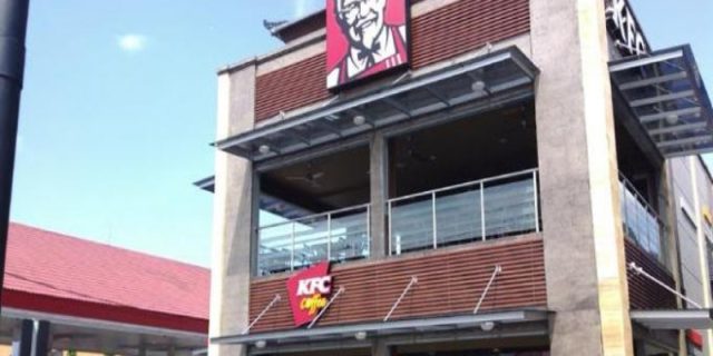 Haruskah Pengusaha Masuk Politik?