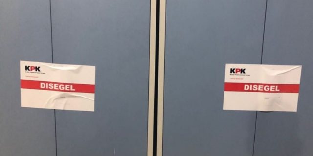 KPK Tangkap Kalapas Sukamiskin, Saat Disegel Sel Fuad Amin Kosong