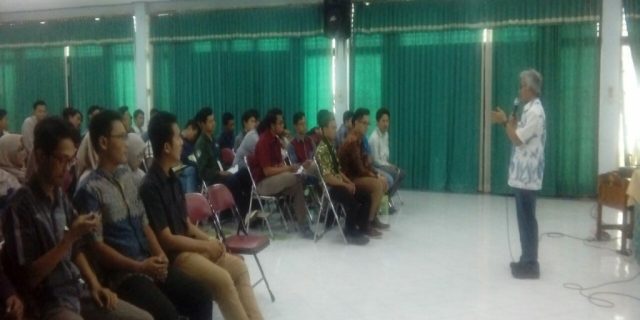 Dwi Soetjipto Dalam Training HMI di Surabaya : Niteni, Nerokke, Nambahi, merupakan kunci pengembangan teknologi