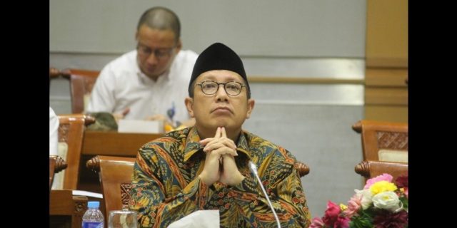 Menag Siapkan Perpres Untuk Tarik Zakat 2,5% Bagi PNS Muslim