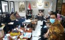Rapat Kerja DPD RI dengan Menko Perekonomian : 4 Komite DPD RI Kompak Tolak Sentralisasi di RUU Ciptakerja