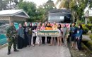 KOREM 132/TDL Berikan Bantuan Sembako Kepada Korban Bencana Banjir Masamba