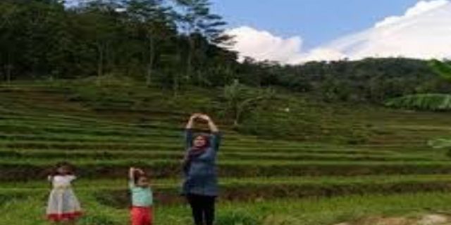 Kisah inspiratif, orang  tua hebat  dari Ngawi
