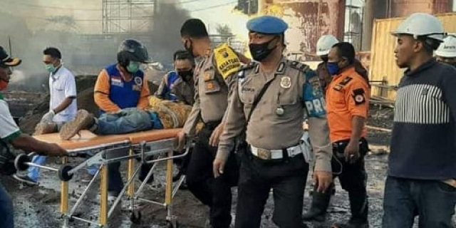 Kebakaran Pabrik Etanol Di Mojokerto Satu Karyawan Meninggal Di Lokasi