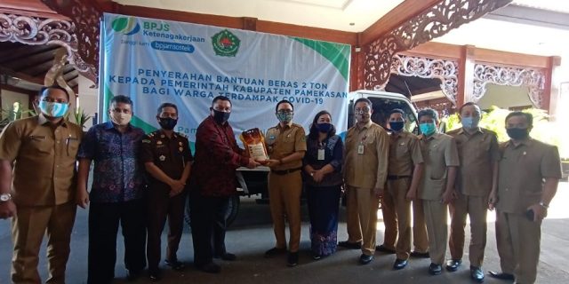 Pemkab Pamekasan Terima Bantuan Dari BPJS Ketenagakerjaan