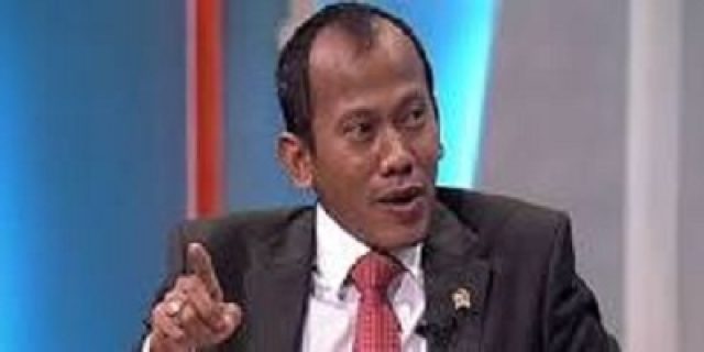 Pius Lustrilanang : Alarm Sudah Berbunyi