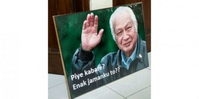 Cerpen: Piye kabare? Enak jamanku to?.. Nggih mbah Cerpen: Piye kabare? Enak jamanku to?.. Nggih mbah