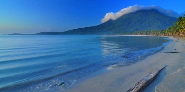 Pulau Natuna, Si Cantik Yang Jadi Rebutan