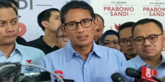 Sandi Janji Revisi Aturan Agar Honorer Diatas 35 Tahun Bisa jadi PNS