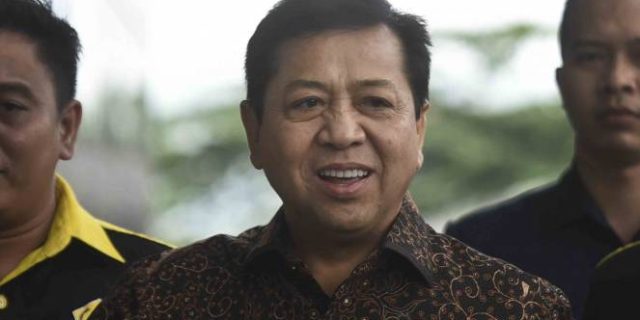 Video Full !! Lagi, KPK Resmi Tetapkan Setya Novanto Tersangka E-KTP