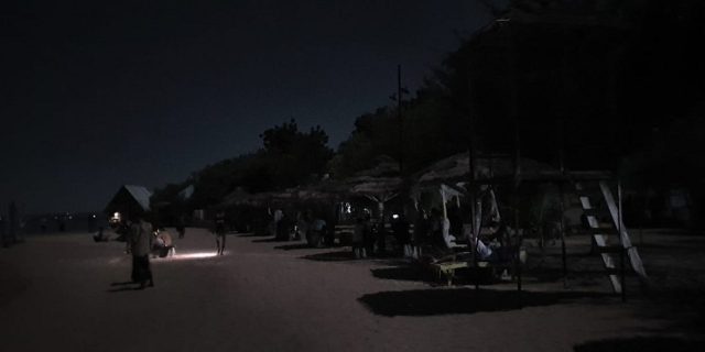 Listrik Padam 4 Hari di Pulau Giligenting, Sebagian Aktivitas Ekonomi Lumpuh