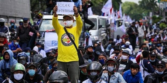 Omnibus Law : Makin Bebas Dan Leluasa, Pekerja China Akan Berbondong-Bondong Masuk Indonesia