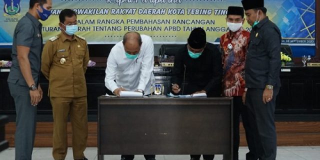 Walikota Tebing Tinggi Sampaikan Nota Pengantar P.APBD TA 2020
