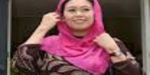 Yenny Wahid Cagub Jatim, Kembalinya Poros Tengah? Yenny Wahid Cagub Jatim, Kembalinya Poros Tengah?