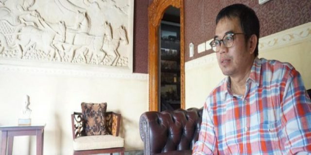 Yudi Latif : Api Sumpah Pemuda